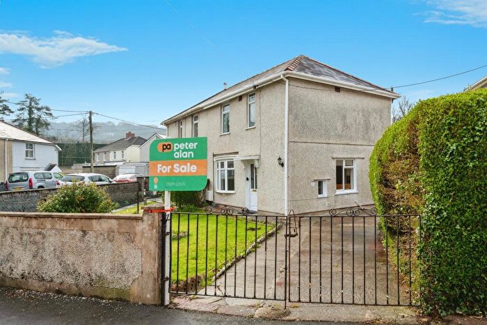 3 Bedroom Semi-Detached House For Sale In Ynyslas Crescent, Glynneath, Neath, SA11