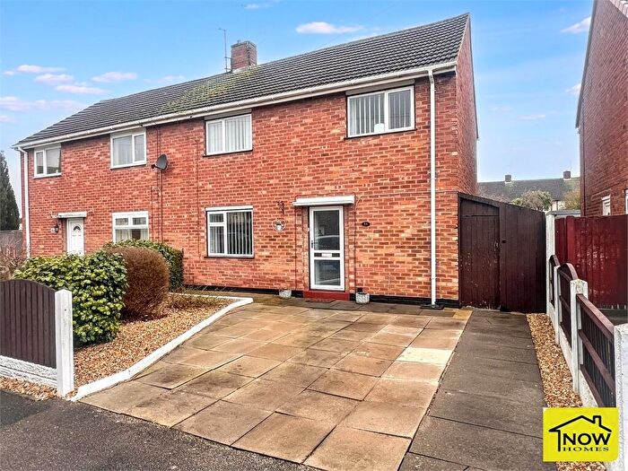 3 Bedroom Semi Detached House For Sale In Meldrum Crescent, Newark, Nottinghamshire., NG24