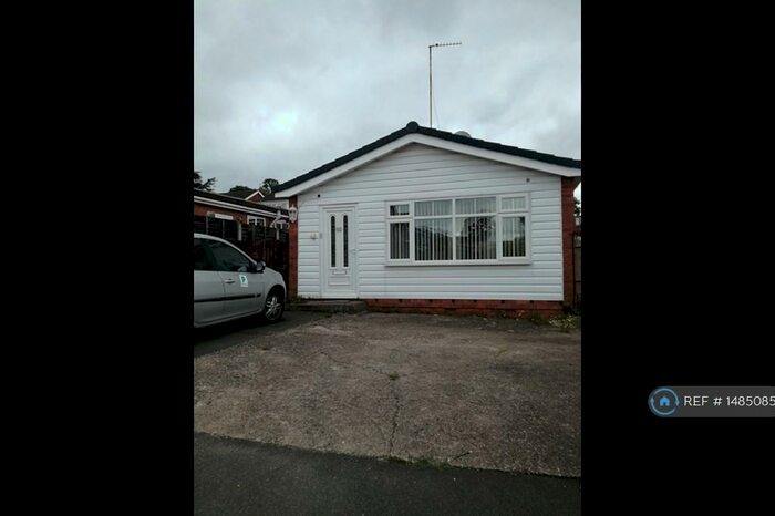 3 Bedroom Bungalow To Rent In Washington Street, Kidderminster, DY11