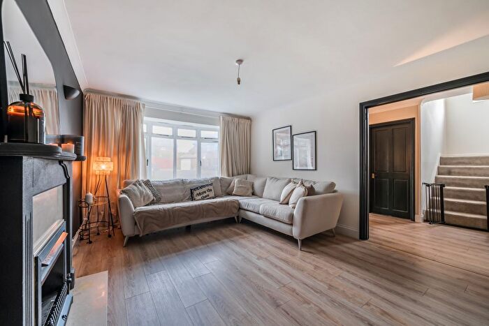 4 Bedroom Detached House For Sale In Bosworth Road, Grange Park, Swindon, SN5