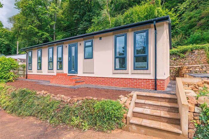 2 Bedroom Mobile/park Home For Sale In Wyelands Park, Lower Lydbrook, Lydbrook, Gloucestershire, GL17