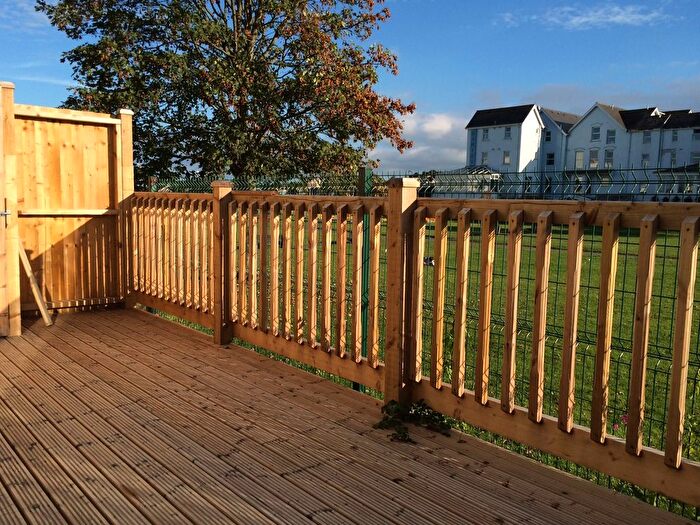 2 Bedroom Flat To Rent In - Torbay Road, Paignton, TQ4