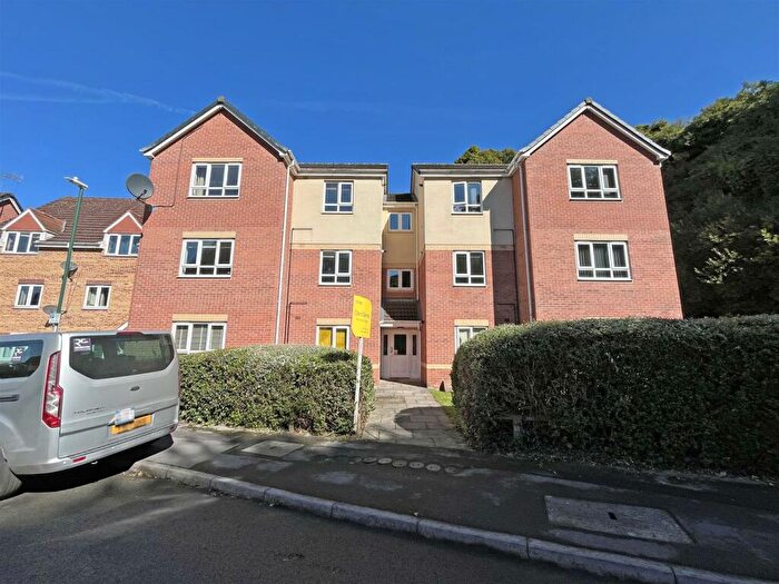 2 Bedroom Apartment To Rent In Eccles Way, Nottingham, NG3