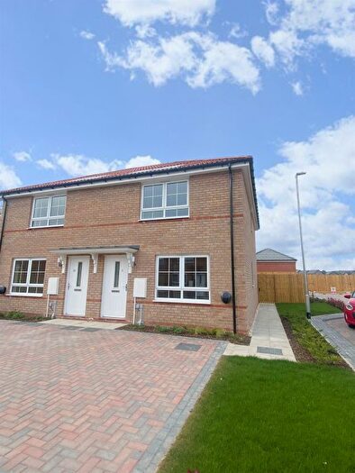 3 Bedroom Semi-Detached House For Sale In Richardson Place, Pocklington, York, YO42
