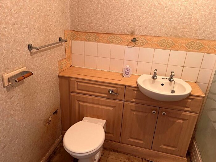 1 Bedroom Flat For Sale In Flat Beechwood Lodge, Doncaster Road, Rotherham, South Yorkshire, S65