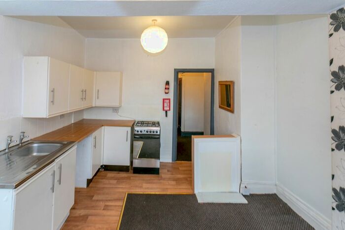 2 Bedroom Flat To Rent In Thornton Road, Morecambe, LA4