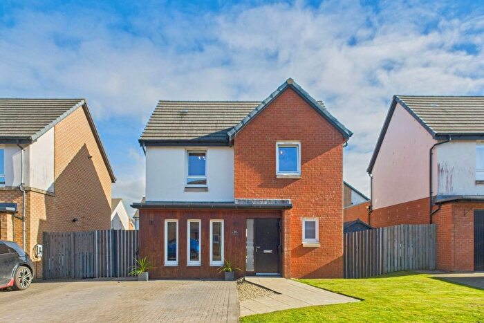 3 Bedroom Detached House For Sale In Waddell Crescent, Morningside, Wishaw, ML2