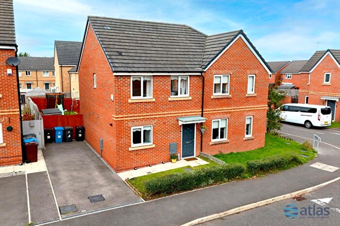 3 Bedroom Semi-Detached House For Sale In Wimborne Place, Huyton, L14