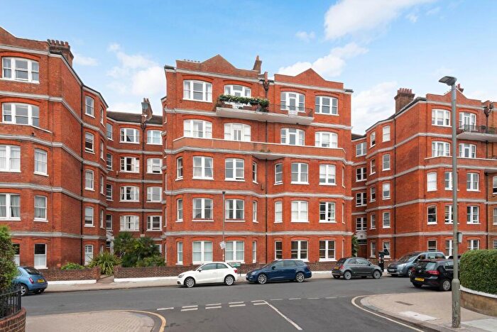 2 Bedroom Flat For Sale In Lurline Gardens, Battersea, London, SW11