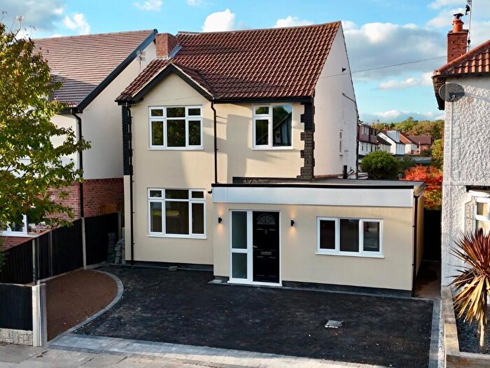 3 Bedroom Detached House For Sale In Bramcote Avenue, Beeston, NG9