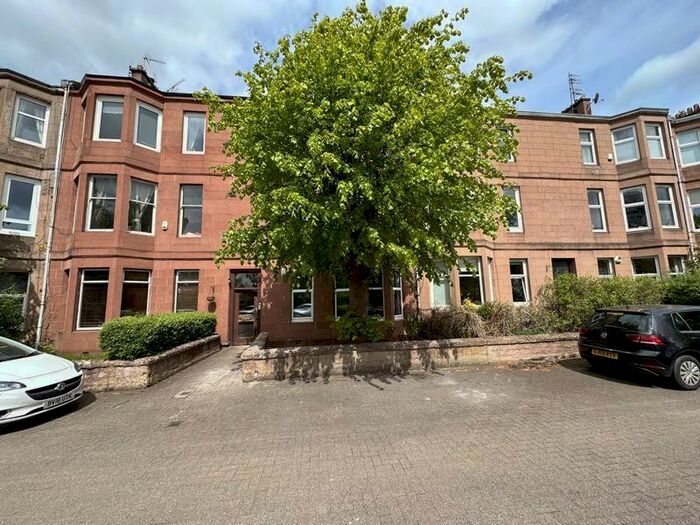 2 Bedroom Flat To Rent In Strathcona Street, Glasgow, G13