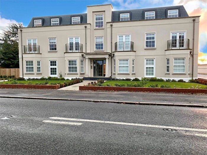 2 Bedroom Apartment To Rent In Melwood House, Slough Road, Datchet, SL3