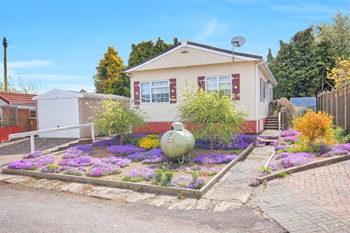 2 Bedroom Detached Bungalow For Sale In Wilby Park, Wilby, Wellingborough, NN8