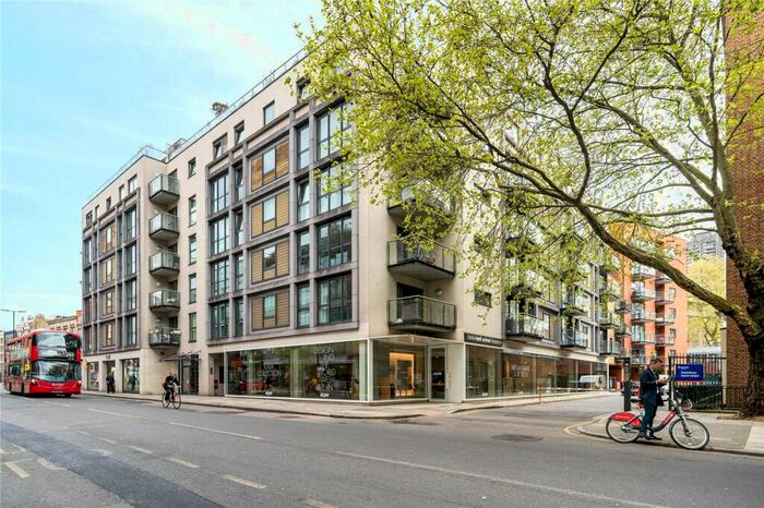 2 Bedroom Apartment To Rent In Clerkenwell Road, London, EC1M