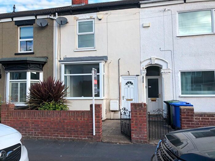 3 Bedroom Terraced House For Sale In Granville Street, Grimsby, DN32
