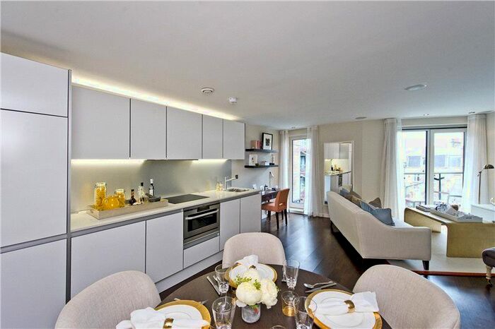 1 Bedroom Flat To Rent In Islington On The Green, A Islington Green, Islington, London, N1