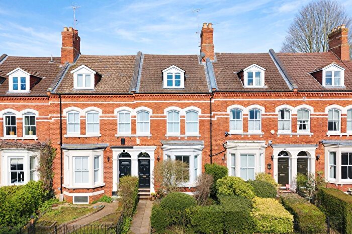 5 Bedroom Town House For Sale In Billing Road, Abington, Northampton, NN1