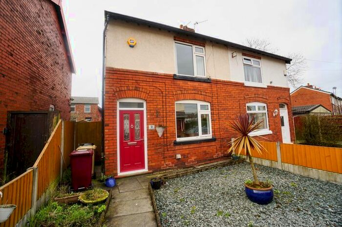 2 Bedroom Semi-Detached House To Rent In Jutland Grove, Westhoughton, Bolton BL5