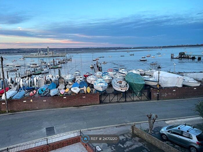 2 Bedroom Flat To Rent In Clarence House, Gosport, PO12