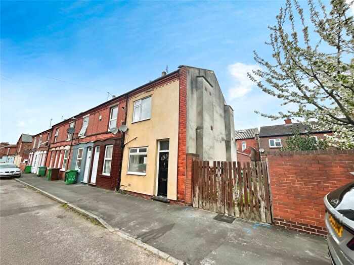 2 Bedroom End Of Terrace House For Sale In Brixton Road, Radford, Nottingham, NG7