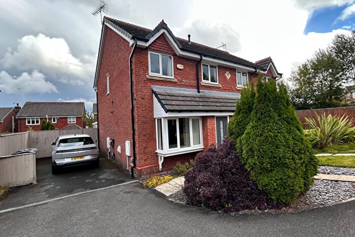3 Bedroom Semi-detached House For Sale In Galloway Drive, Upholland, Skelmersdale, WN8
