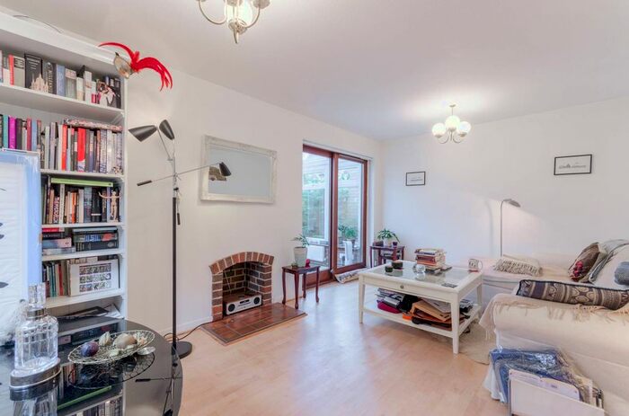 3 Bedroom Detached House To Rent In High Meads Road, Beckton, London, E16