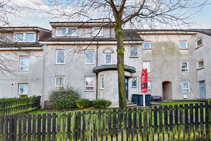 3 Bedroom Flat To Rent In High Barrwood Road, Kilsyth, Glasgow, G65