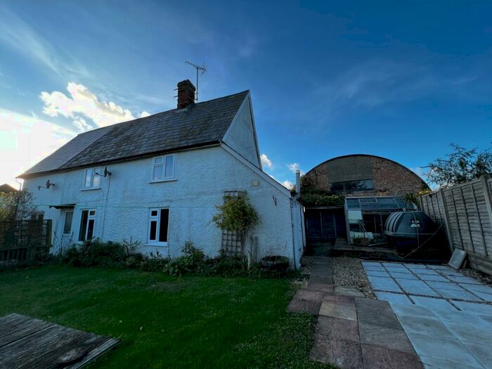 2 Bedroom Semi-Detached House To Rent In Wickhambrook, CB8