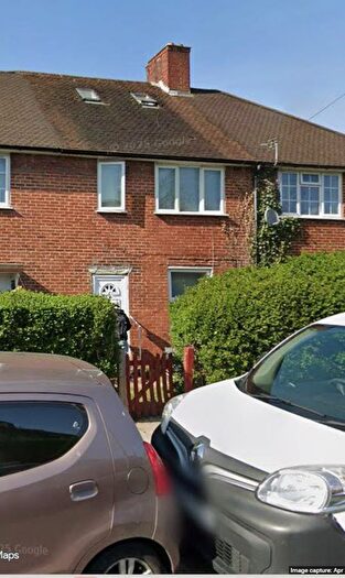 Terraced House To Rent In Boundfield Road, London, SE6