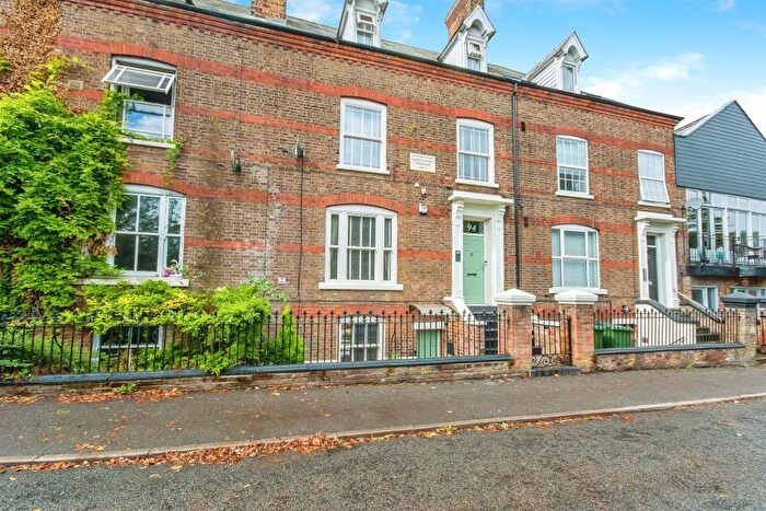 4 Bedroom Terraced House For Sale In Elm Road, Wisbech, PE13