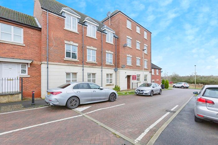 2 Bedroom Flat For Sale In Kepwick Road, Hamilton, Leicester, Leicestershire, LE5
