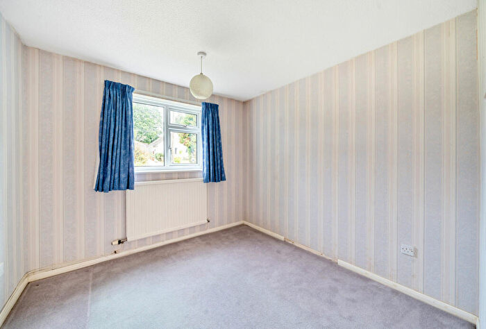 3 Bedroom Bungalow For Sale In Burleigh View, Bussage, Stroud, Gloucestershire, GL6