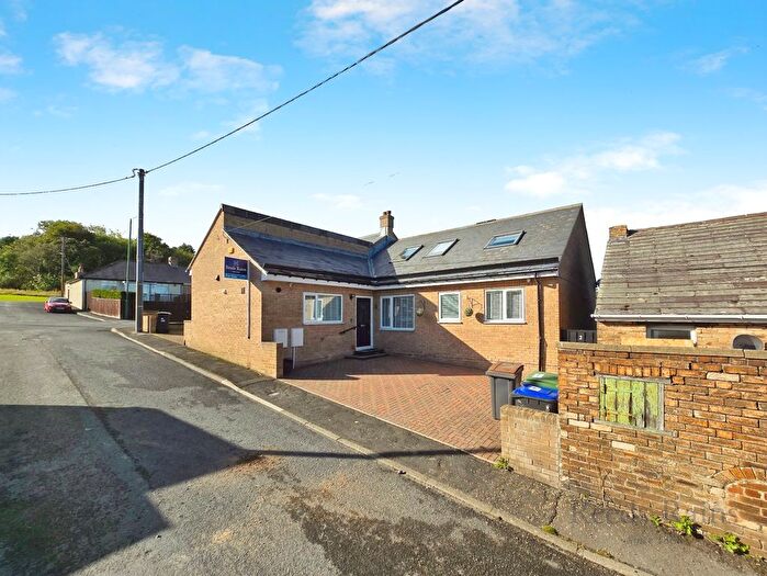 4 Bedroom Bungalow For Sale In Fifth Street, Consett, DH8