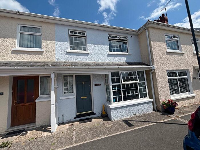 3 Bedroom Terraced House For Sale In New Street, Lampeter, SA48