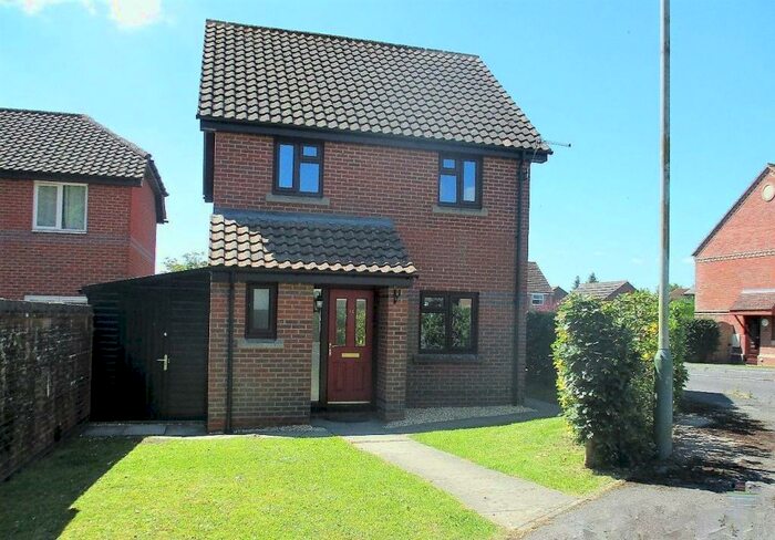 3 Bedroom Detached House To Rent In Broomcroft Road, Pewsey, SN9