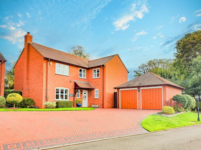 4 Bedroom Detached House For Sale In The Osiers, Elford, Tamworth, B79