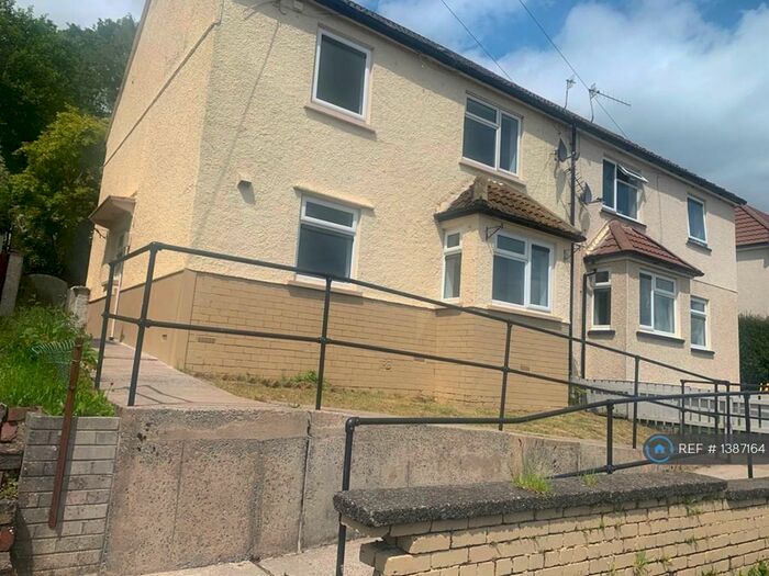 3 Bedroom Semi-Detached House To Rent In Tan Yr Allt, Abercrave, Swansea, SA9