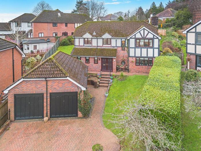 4 Bedroom Detached House For Sale In Tregarn Close, Langstone, Newport, NP18