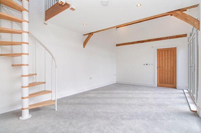 4 Bedroom Barn Conversion For Sale In The Coach House, Barford Road, Blunham, MK44