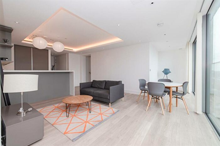 1 Bedroom Apartment To Rent In Carrara Tower, Bollinder Place, London, EC1V