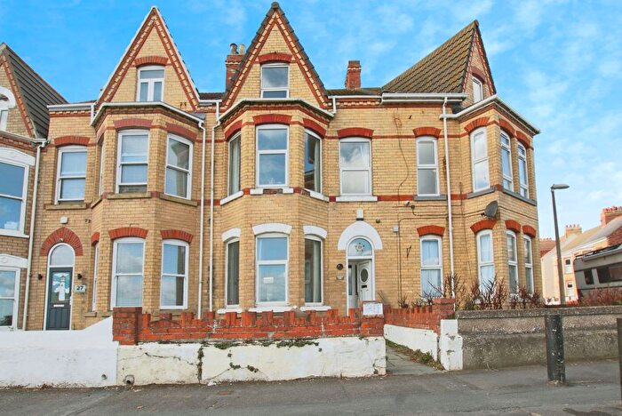 4 Bedroom Terraced House For Sale In The Promenade, Withernsea, East Riding Of Yorkshire, HU19