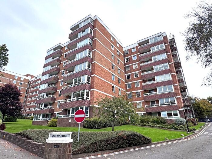 2 Bedroom Flat For Sale In Greenacres, Preston Park Avenue, BN1