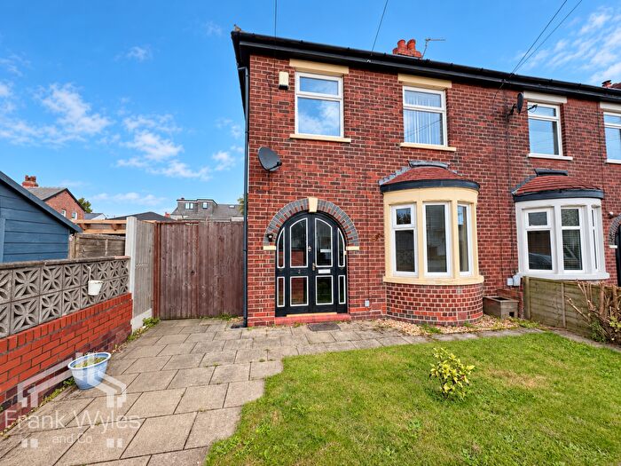 3 Bedroom End Of Terrace House For Sale In South Street, Lytham St. Annes, Lancashire, FY8
