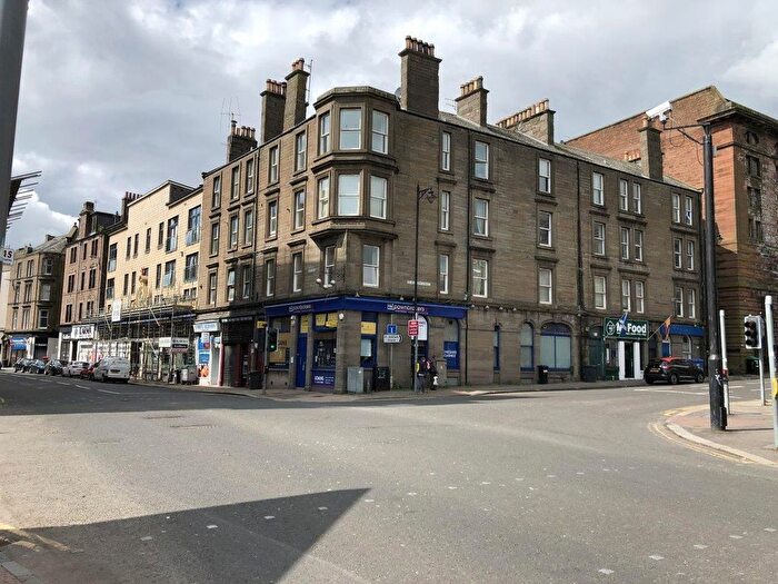 2 Bedroom Flat To Rent In Seagate, Dundee, DD1
