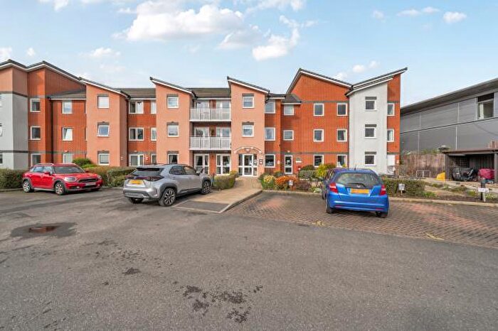 1 Bedroom Apartment For Sale In Western Avenue, Newbury, RG14