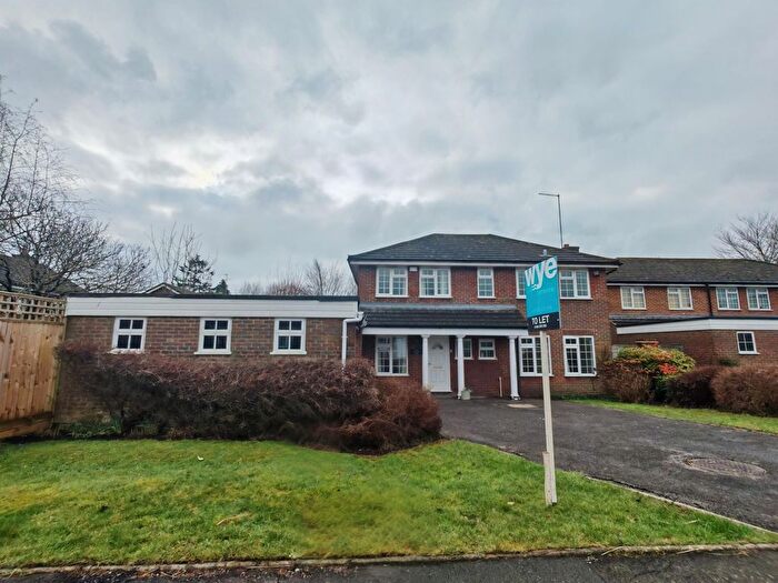 4 Bedroom Detached House To Rent In Mandeville Road, Prestwood, HP16