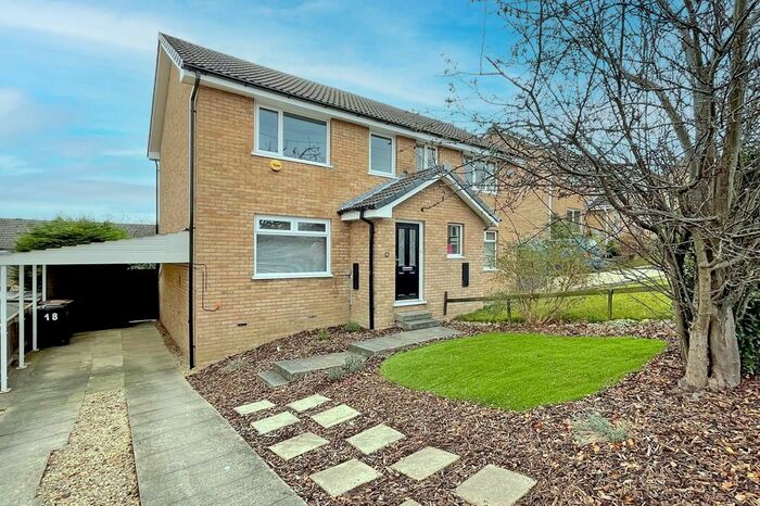 3 Bedroom Semi-Detached House To Rent In Burnby Close, Harrogate, HG3