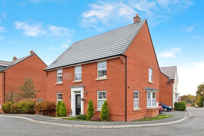 4 Bedroom Detached House For Sale In Swithin Lane, Buckingham, MK18