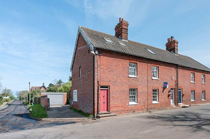 4 Bedroom Terraced House For Sale In Front Street, Orford, IP12