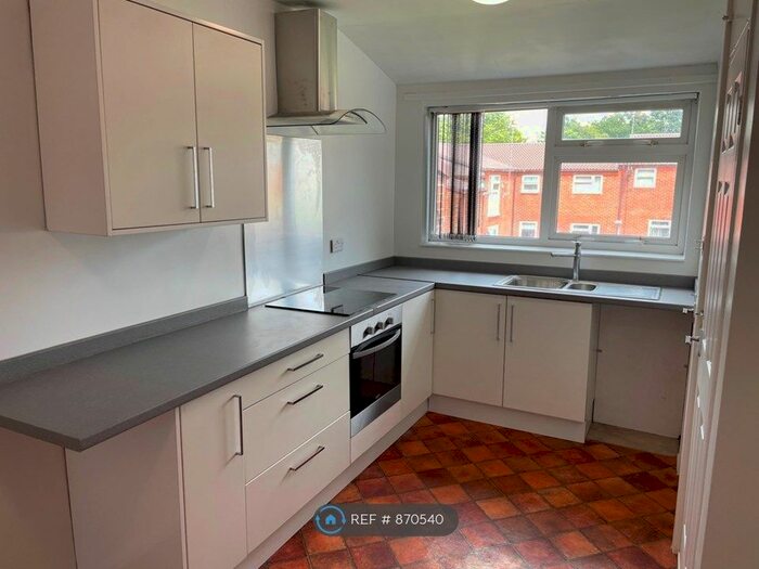 3 Bedroom Flat To Rent In Whitburn, Skelmersdale, WN8